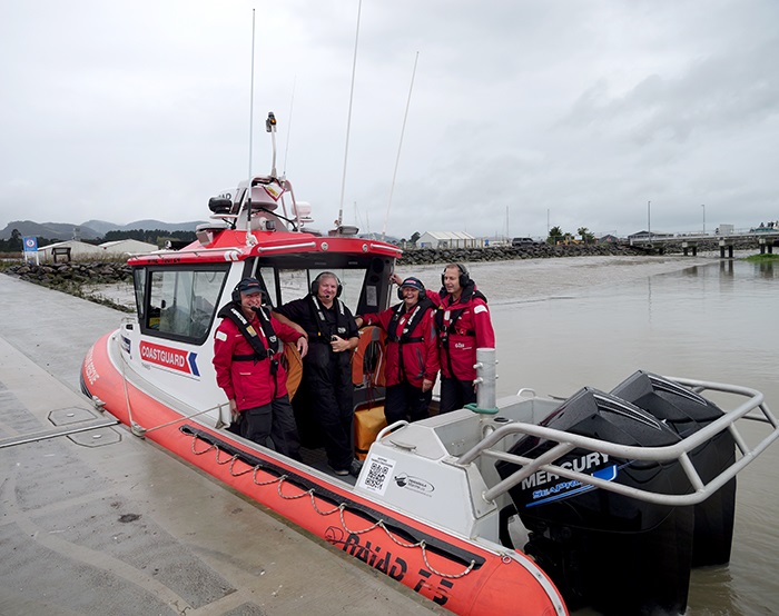 Coastguard crew out and about_700px.jpg