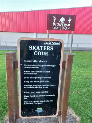 Thames Powerco Skate Park skaters code sign.jpg
