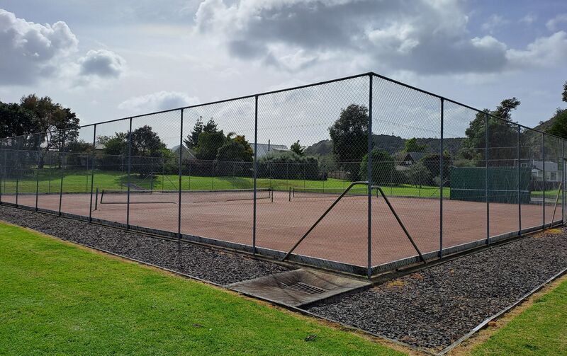 Matarangi tennis court-highres-small.jpg