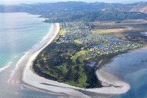 Matarangi sand spit page 6.jpg