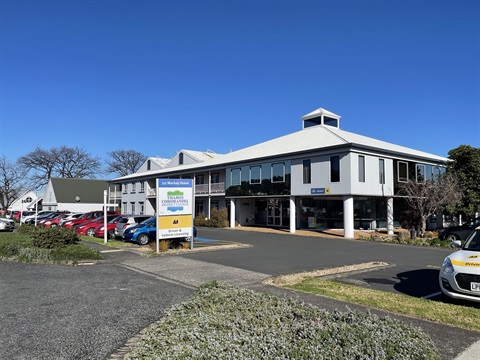 Thames Council building - landscape.jpg