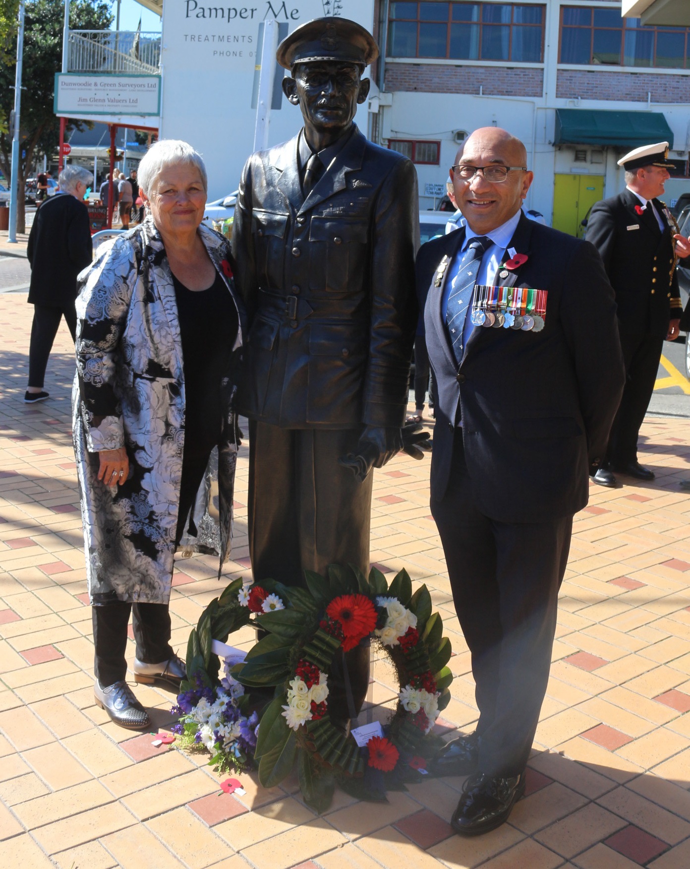 Sir-Keith-Park-statue-unveiling-Thames-27-April-2019-Christie-Mark.jpg